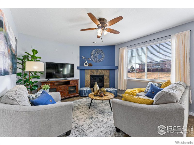 1881 Trevor Cir, Longmont, CO 80501