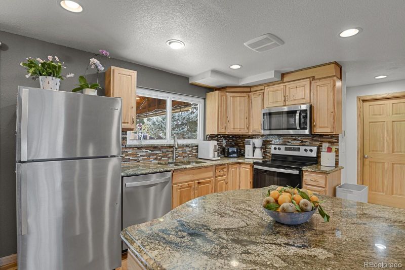 4496 E 118th Ave, Thornton, CO 80233