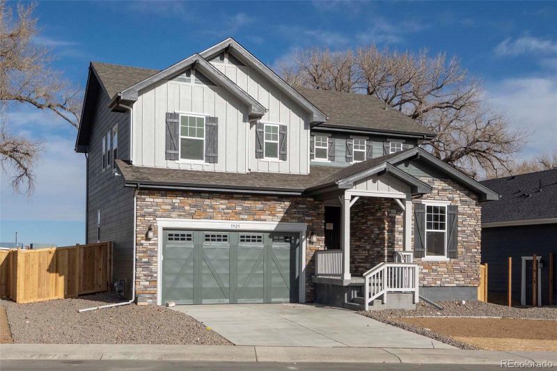 5925 E 154th Pl, Thornton, CO 80602