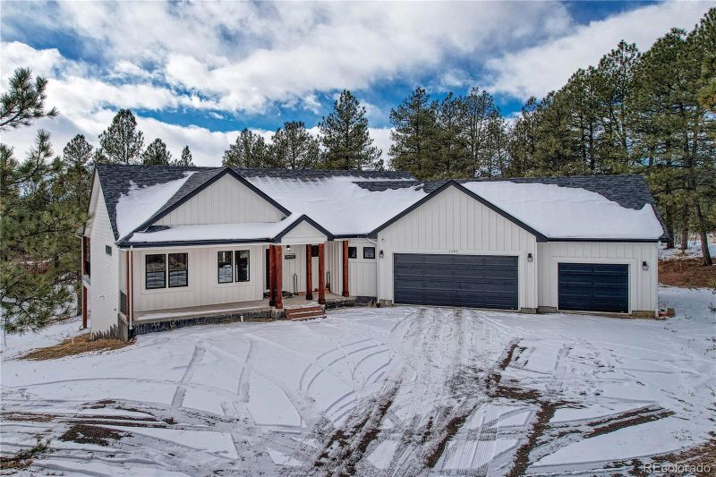 1197 N Woodhaven Dr, Franktown, CO 80116