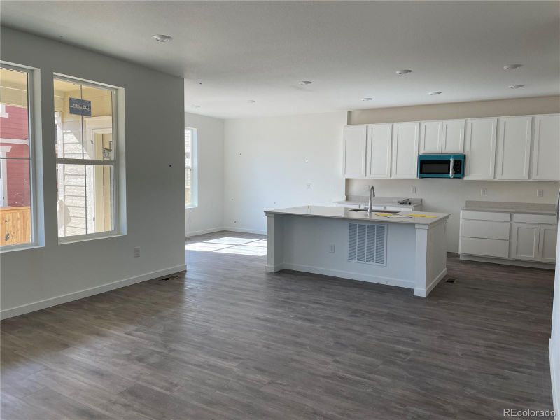 660 Mcgeal Pl, Erie, CO 80026