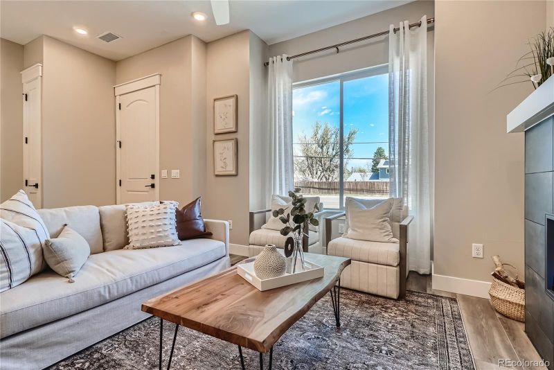 340 E Orchard Rd, Centennial, CO 80121