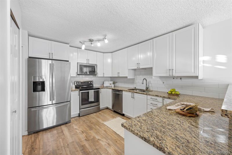 3465 S Poplar St #105, Denver, CO 80224