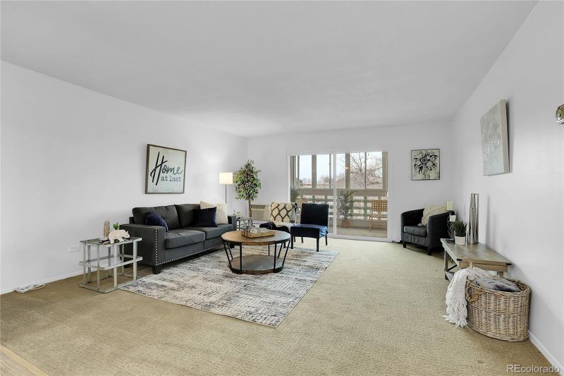 495 S Dayton St #2C, Denver, CO 80247