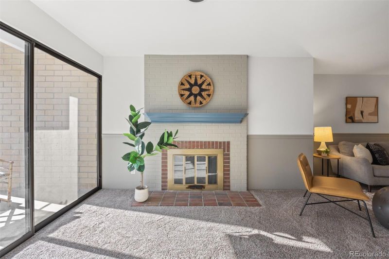 800 Pearl St #408, Denver, CO 80203
