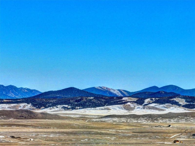 128 Rainbow Dr, Como, CO 80432