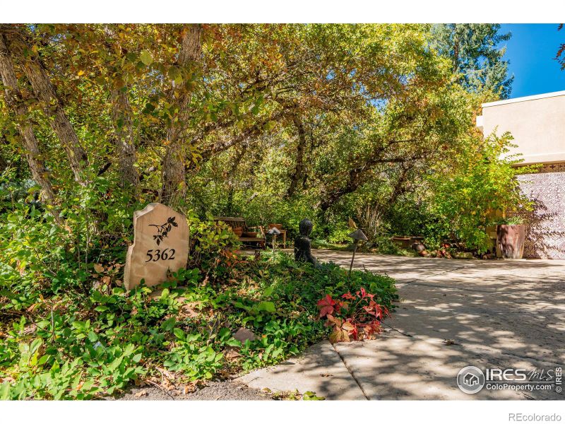 5362 Hawthorn Trl, Littleton, CO 80125