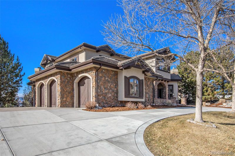 10255 Dowling Ct, Highlands Ranch, CO 80126