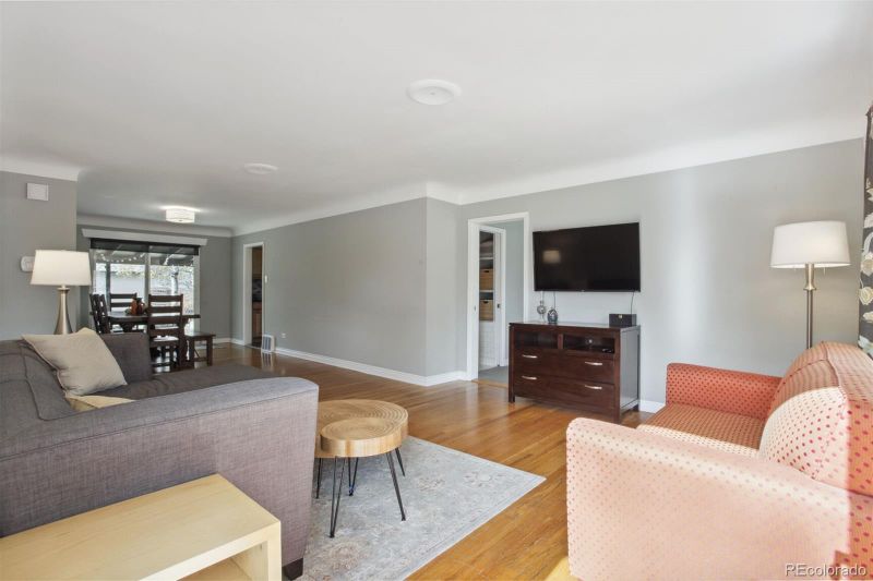 1931 S Clayton St, Denver, CO 80210