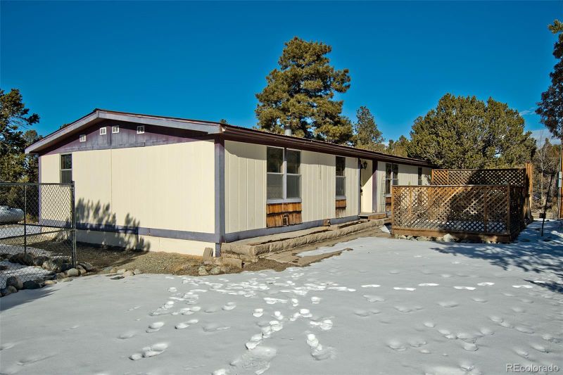 11 Big Bear Rd, Mosca, CO 81146