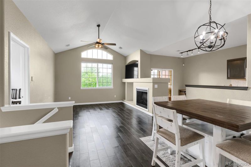 22650 E Ontario Dr #202, Aurora, CO 80016