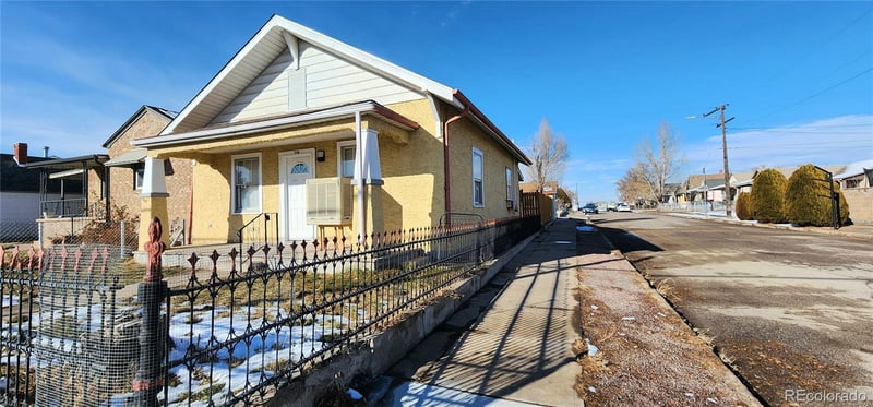 719 E Mesa Ave, Pueblo, CO 81006