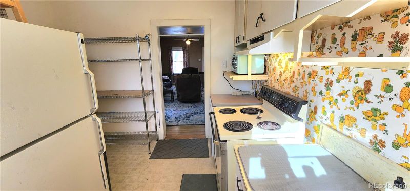1210 W 18th St, Pueblo, CO 81003