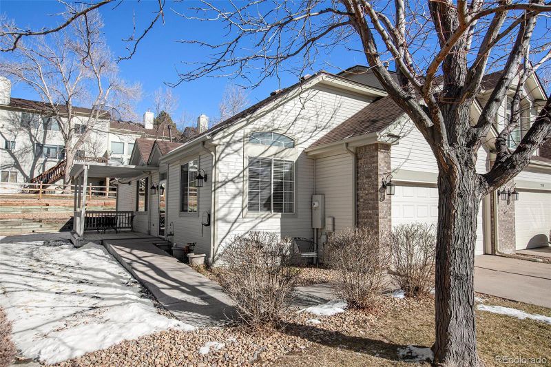 9511 W Indore Dr, Littleton, CO 80128
