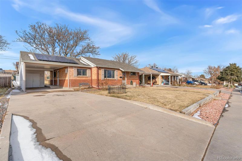 9255 Ciancio St, Thornton, CO 80229