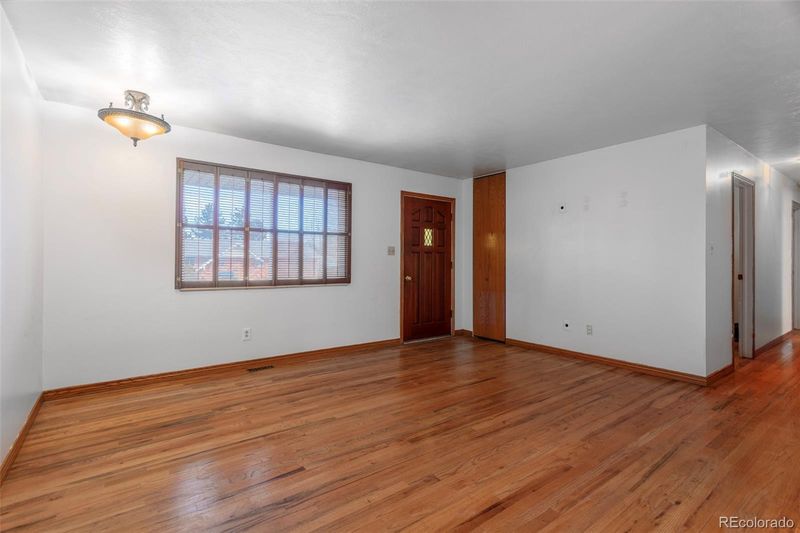 2156 E Mineral Ave, Centennial, CO 80122