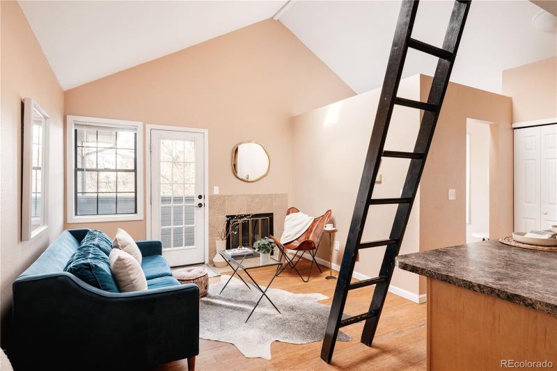 1405 Broadway #303, Boulder, CO 80302