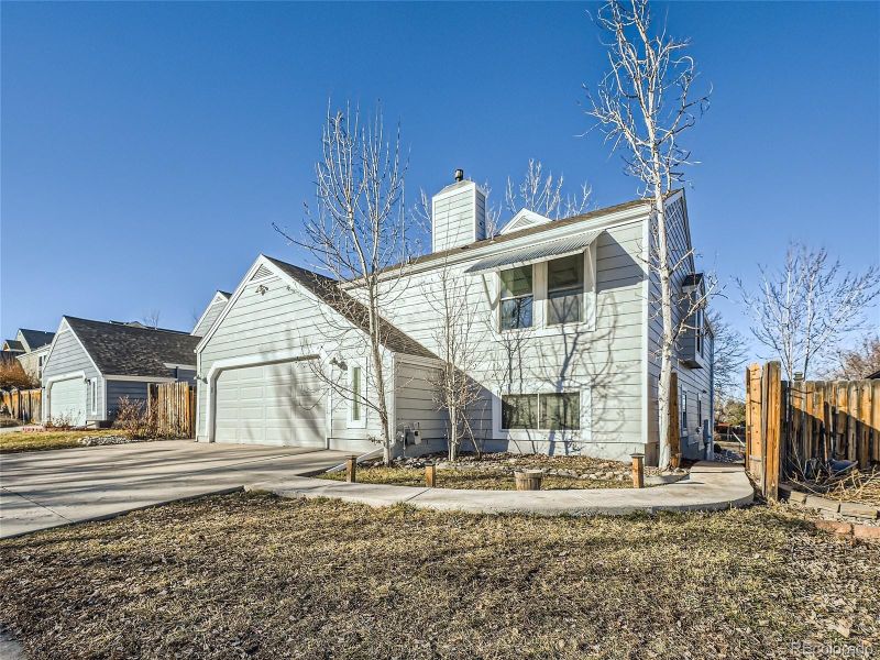 9737 W Elmhurst Pl, Littleton, CO 80128