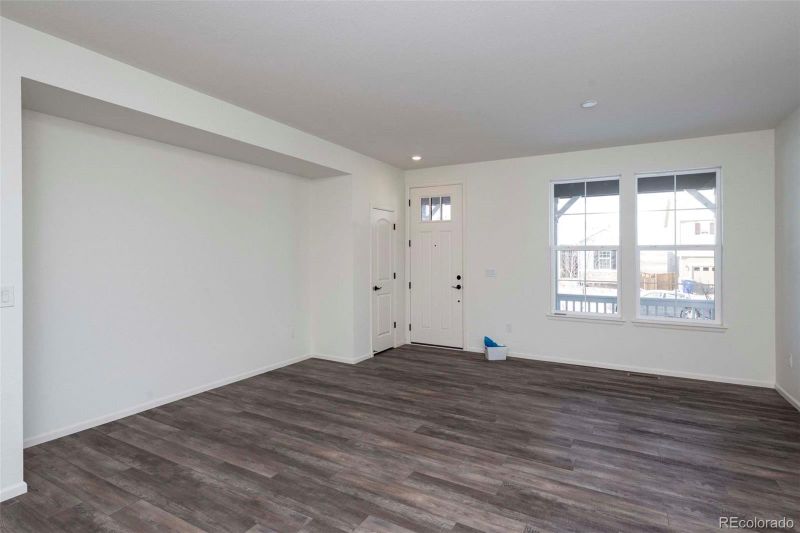 3334 Bluestem St, Dacono, CO 80514