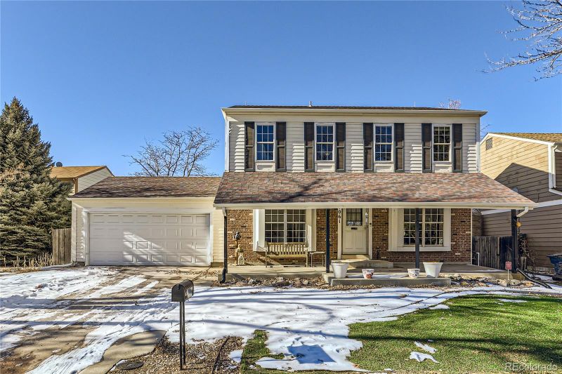 1061 S Nucla St, Aurora, CO 80017