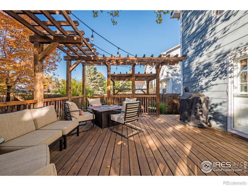 453 S Cherrywood Dr, Lafayette, CO 80026