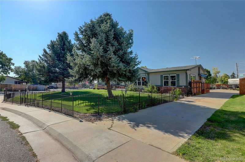 1520 W 78th Cir, Denver, CO 80221