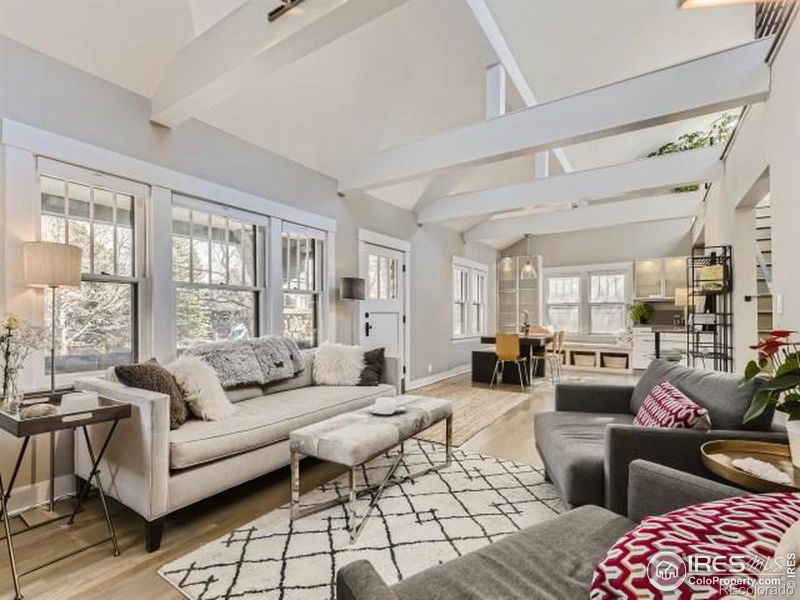 917 Grant Pl, Boulder, CO 80302
