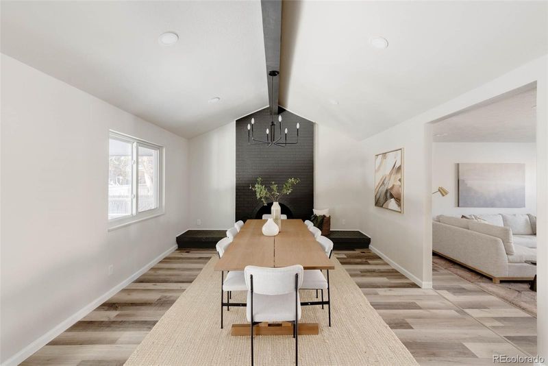 3081 S Valentia St, Denver, CO 80231