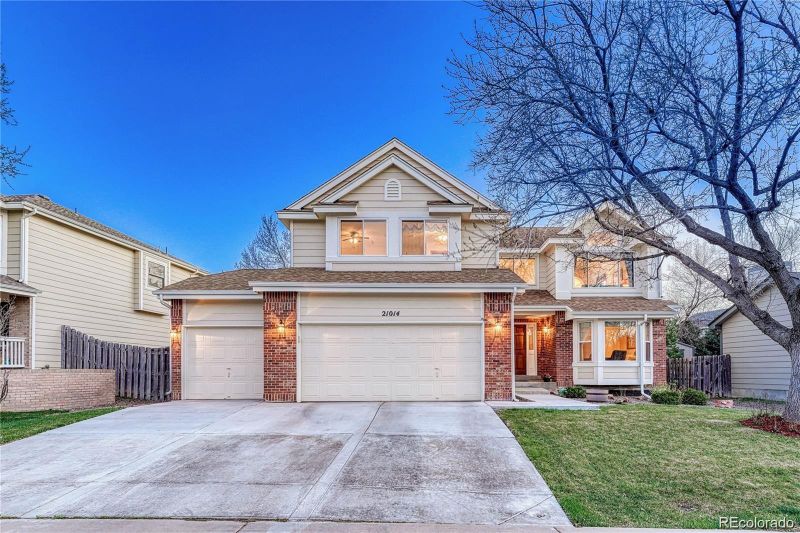 21014 E Crestline Cir, Centennial, CO 80015
