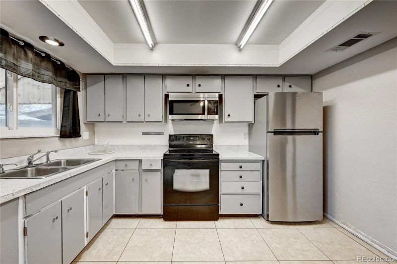 9229 E Mansfield Ave, Denver, CO 80237