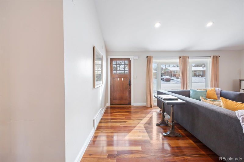 3613 S Hudson St, Denver, CO 80237