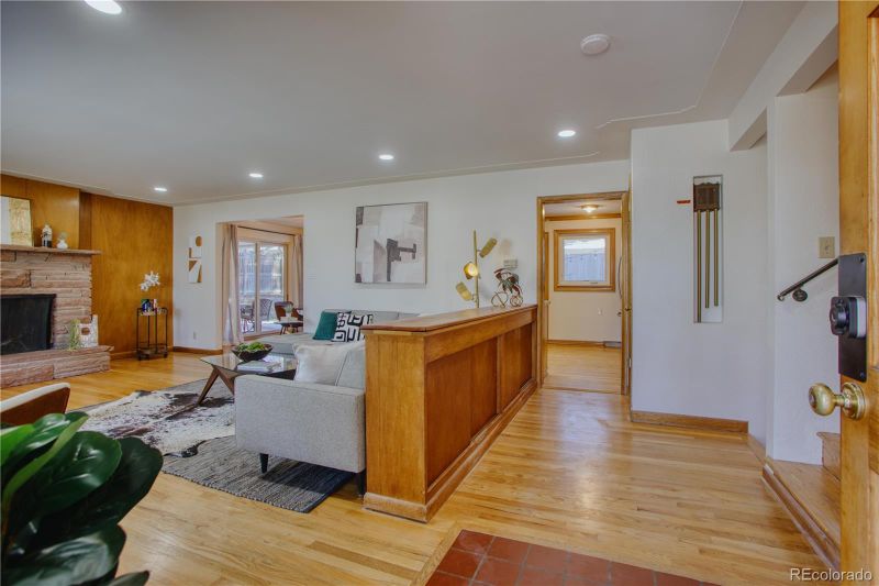 3080 S Franklin St, Denver, CO 80210