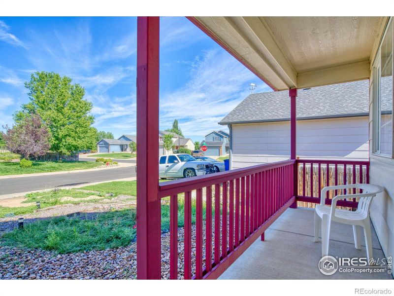 5432 Bear Ln, Frederick, CO 80504