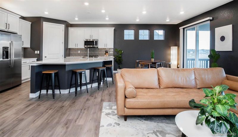 15372 Willow St, Thornton, CO 80602