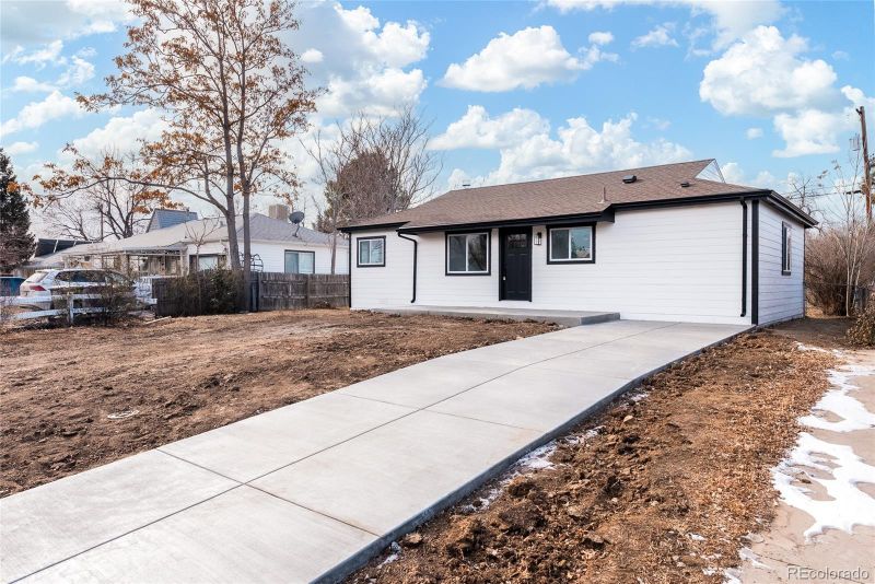 1251 S Shoshone St, Denver, CO 80223