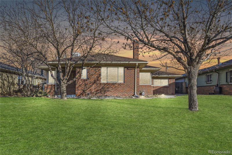 3024 Ivy St, Denver, CO 80207