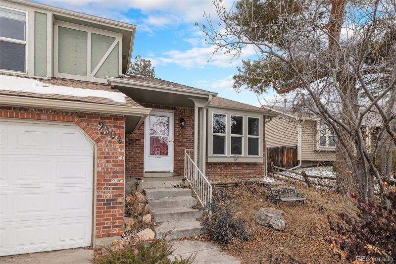 9308 W Nichols Dr, Littleton, CO 80128