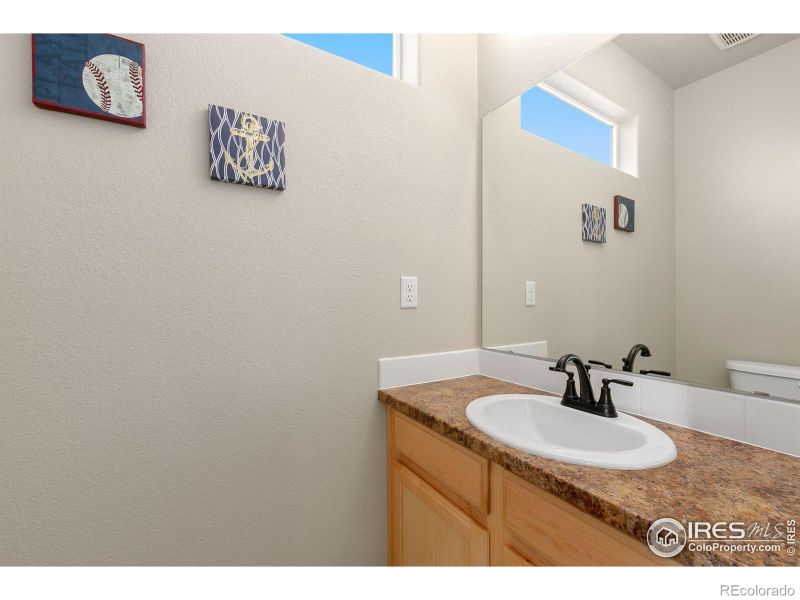2075 Moon Rise Dr, Windsor, CO 80550