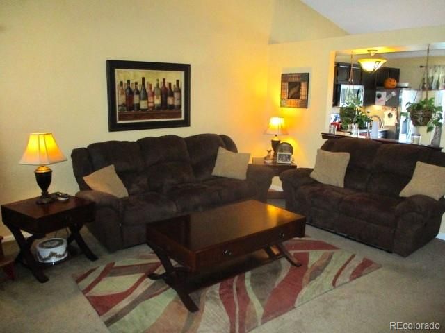 4898 S Espana Ct, Centennial, CO 80015