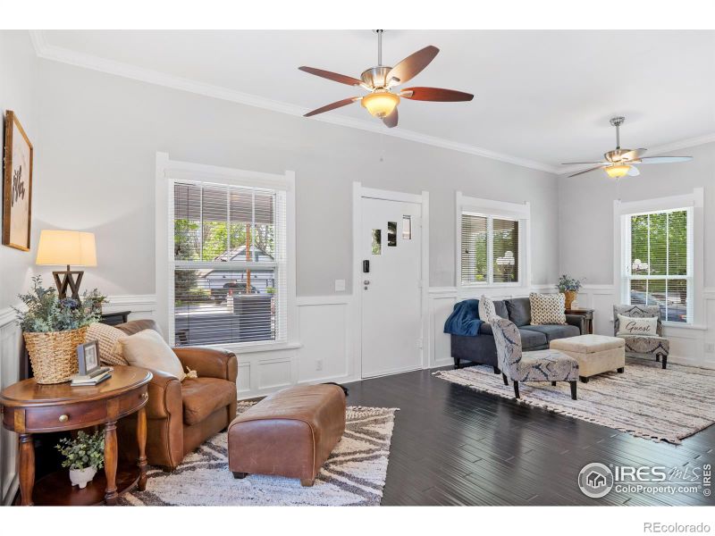 435 Harrison Ave, Loveland, CO 80537