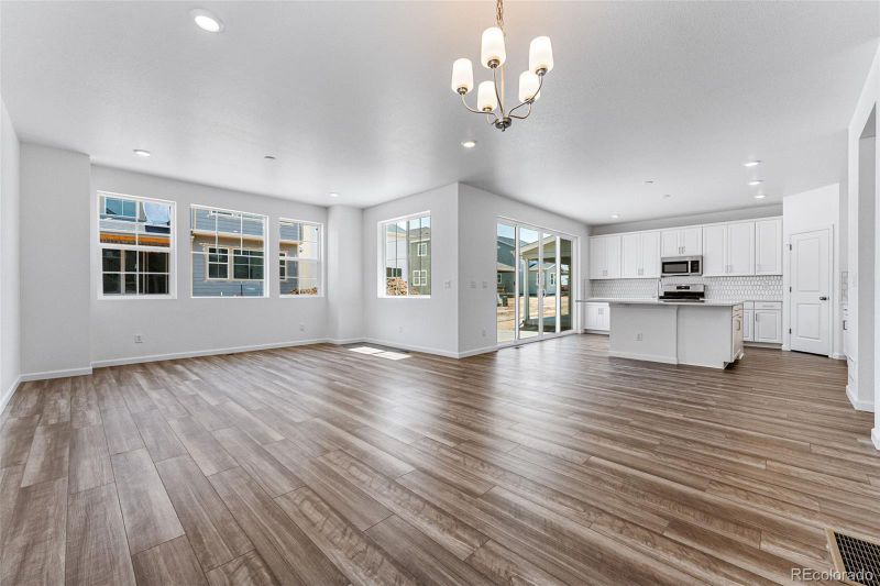 3516 N Coolidge Ct, Aurora, CO 80019