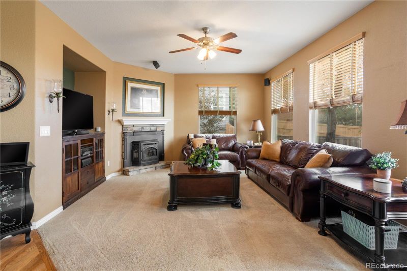 3239 Chandon Ct, Highlands Ranch, CO 80126