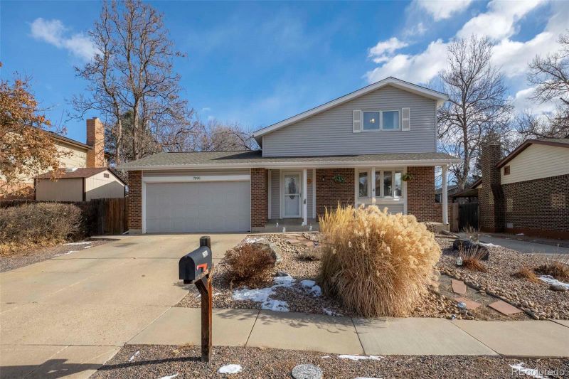 7090 Coors Ct, Arvada, CO 80004