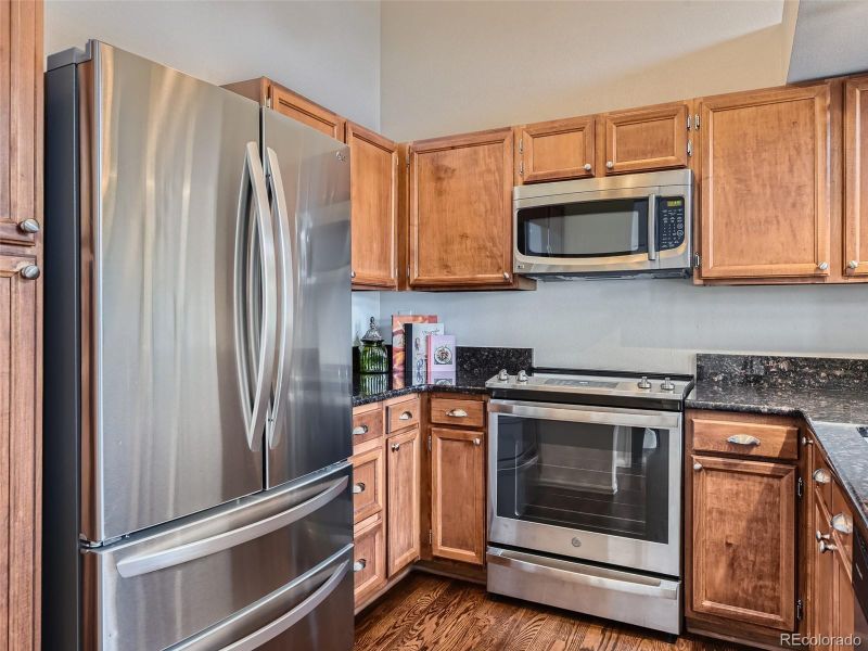 935 Cherry Blossom Ct, Highlands Ranch, CO 80126
