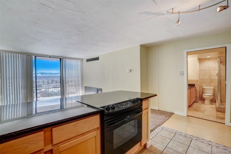 1020 15th St #26M, Denver, CO 80202