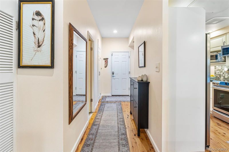 7250 Eastmoor Dr #116, Denver, CO 80237