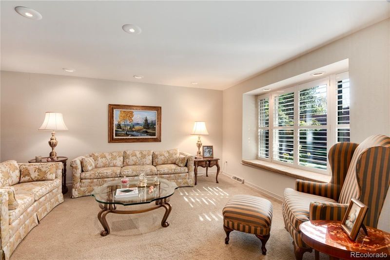 9560 E Grand Ave, Greenwood Village, CO 80111