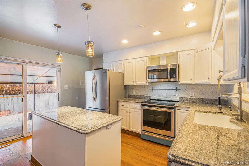 13405 E Parkview Dr, Aurora, CO 80011