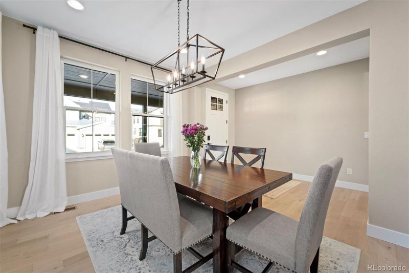 9257 Star Streak Cir, Littleton, CO 80125