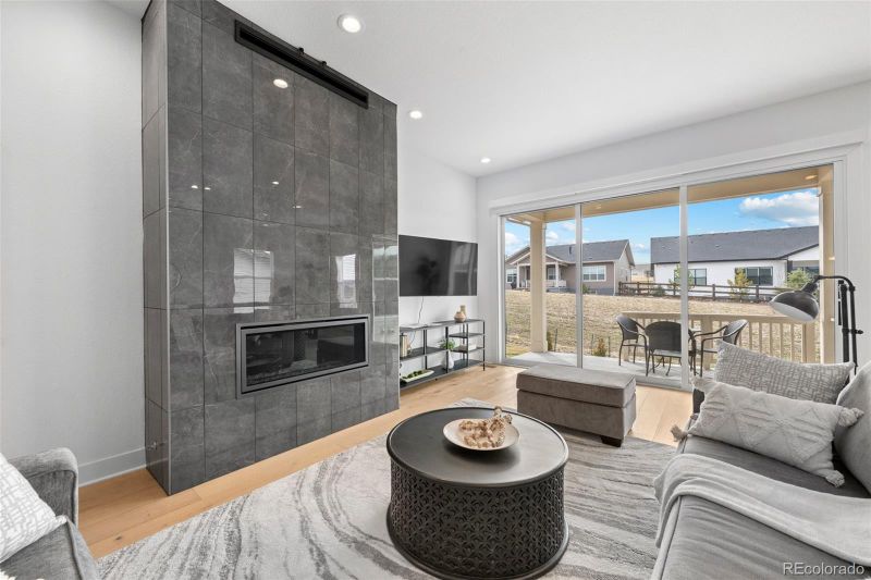 462 Woodroot Cir, Castle Rock, CO 80104